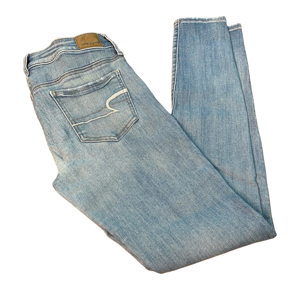 American Eagle Outfitters Light Blue Jeans